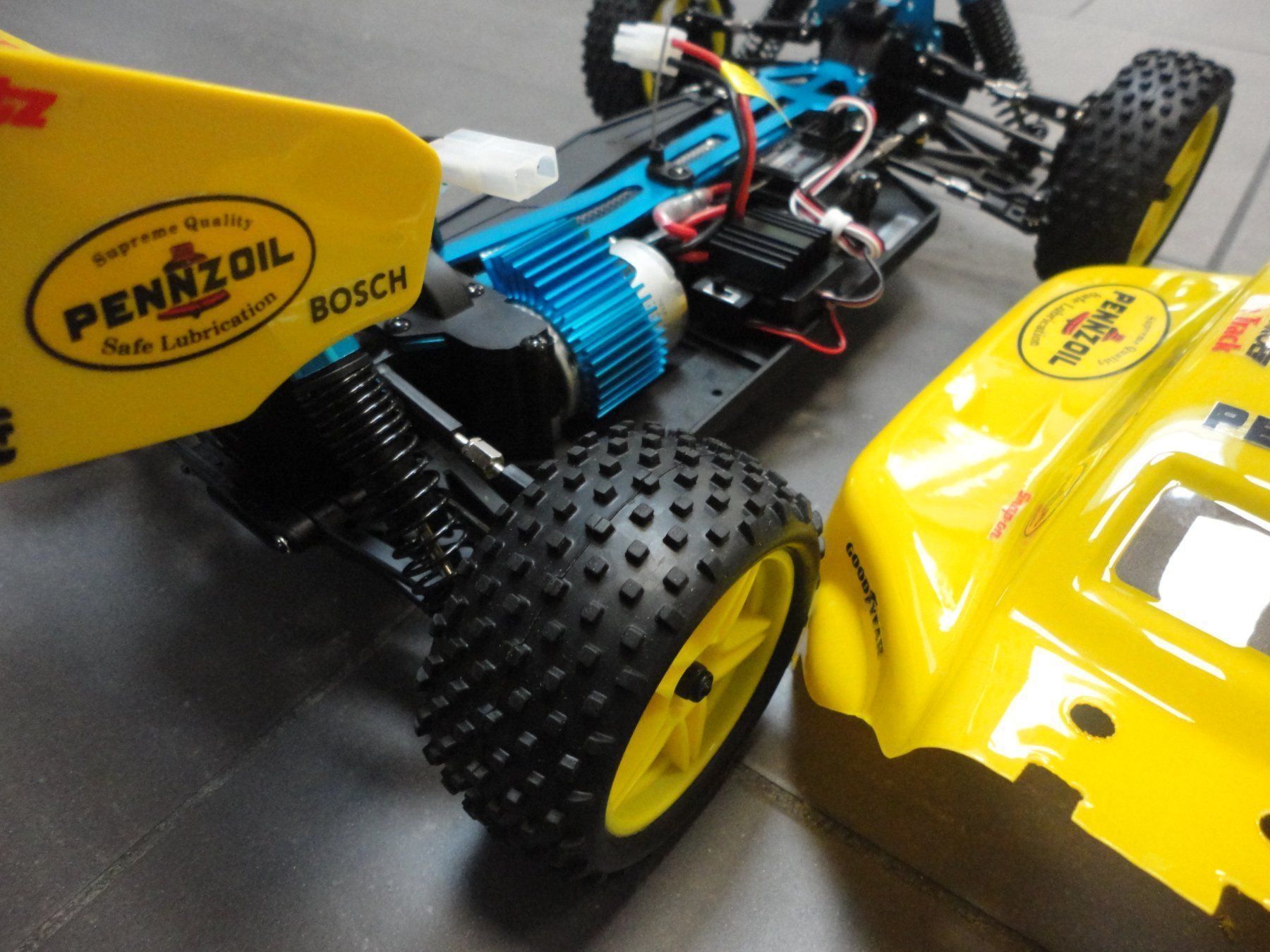 Modellismo RC: Buggy Allradantrieb 1:10 Komplettset – Nuovo e nell'imballaggio originale da Horgen venduto da RcModell 5