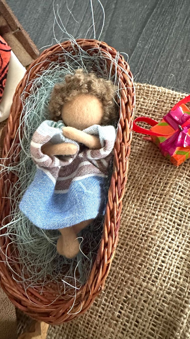 Figuren: Schwarzenberger Krippenfiguren – Gebraucht aus Zürich von bra_m9b2 1