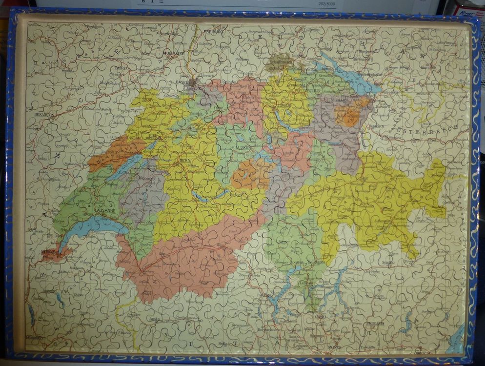 Tulolvae Holzpuzzle Bulldogge – 300 Teile, Unregelmäßige Formen, 13,6 X 12,5 Zoll, In Geschenkbox Mit Holzständer