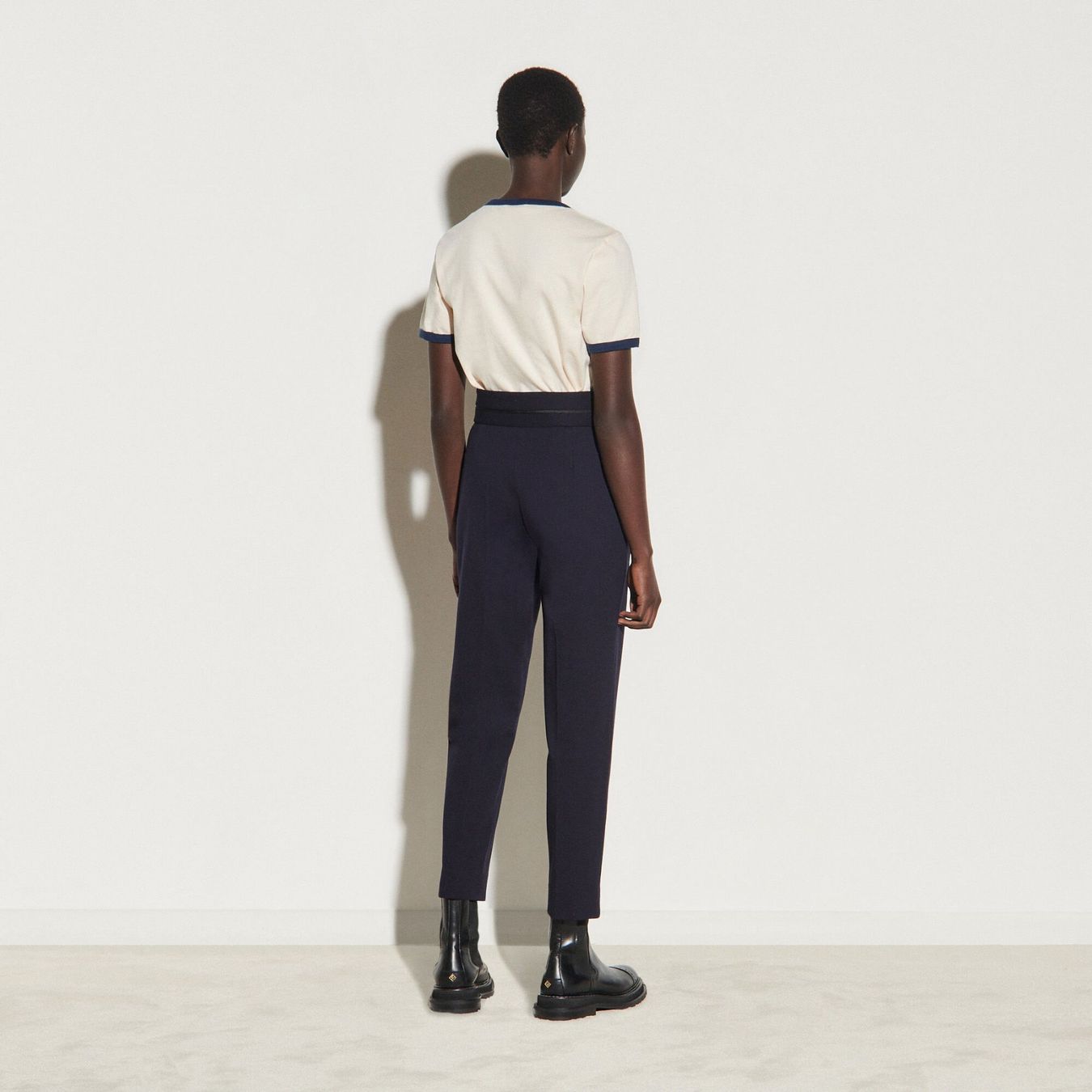 Sandro Pantaloni: SANDRO classic trousers – Usato da Luzern venduto da _Lobster_ 1