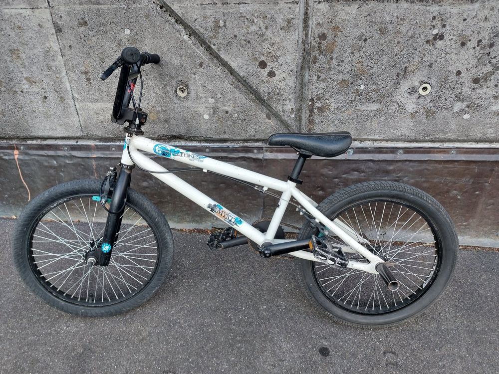 Felt mystic bmx bike sale