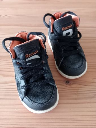 Kinderschuhe Reebok, Gr. 19.5