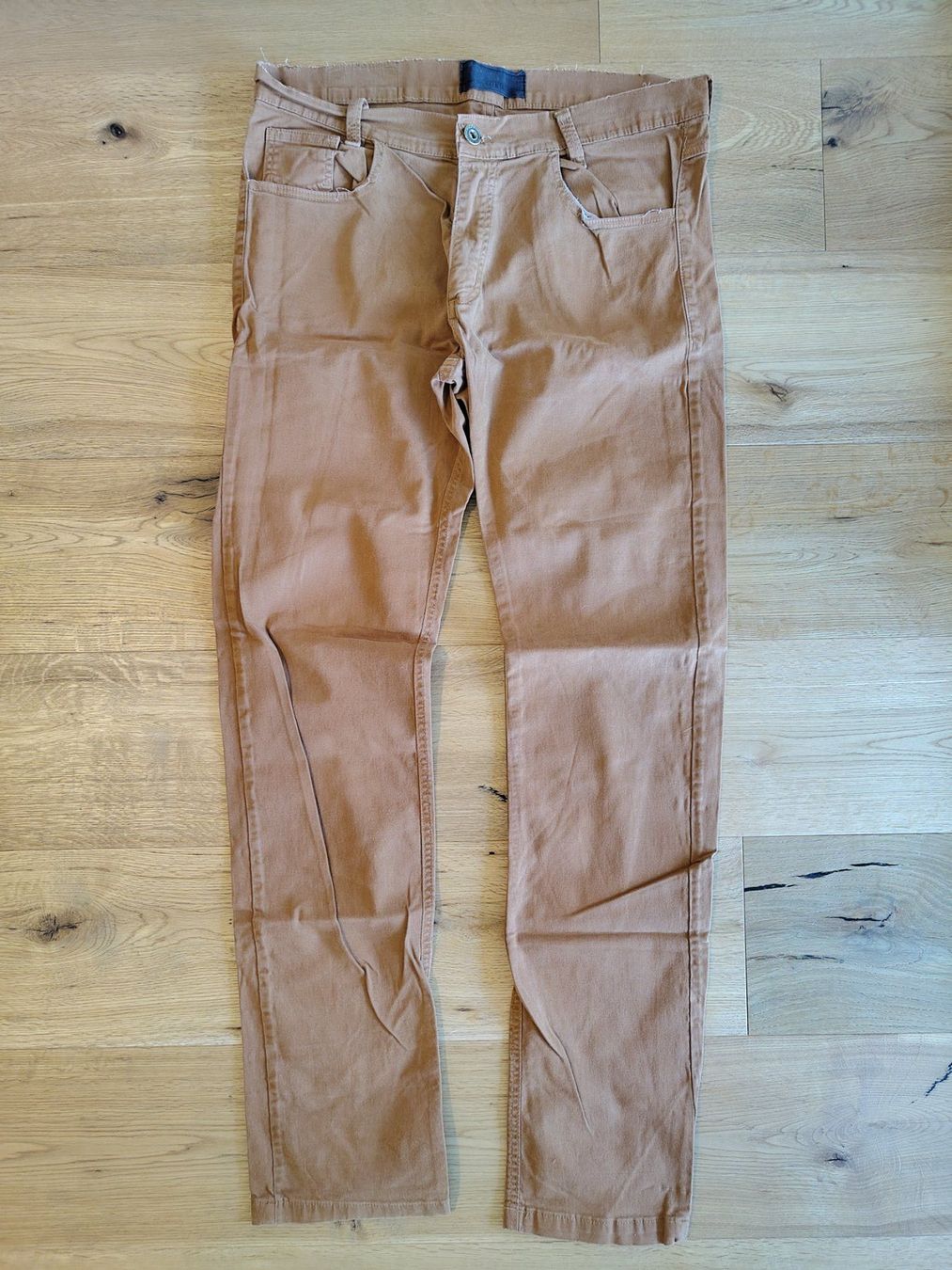 Pantaloni: MIG Hose 44 braun – Usato da Interlaken venduto da dmncmg