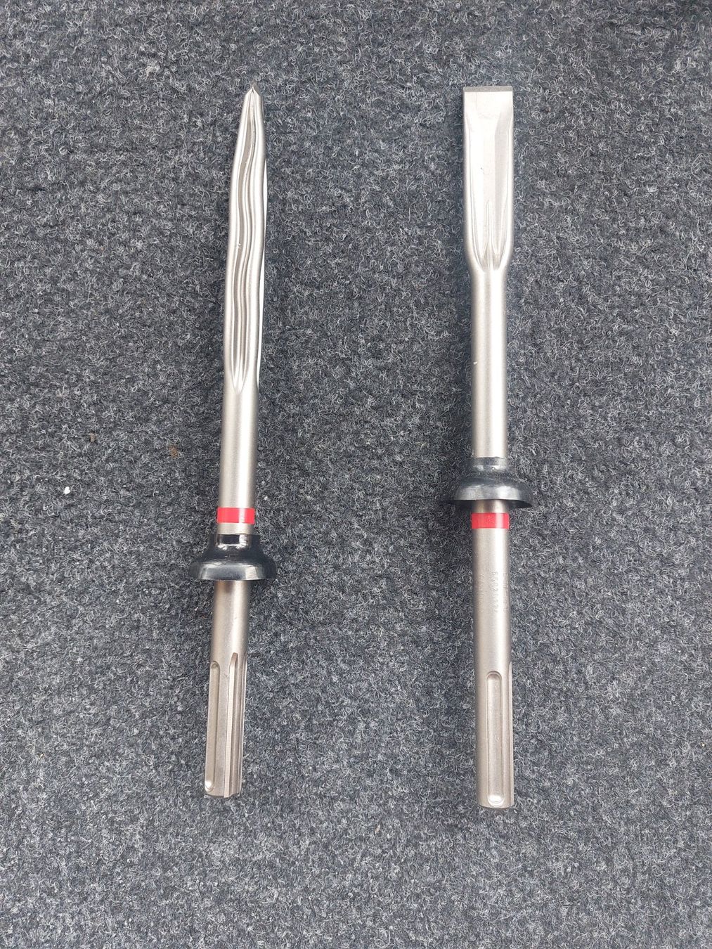 Hilti Tutti gli attrezzi: Hilti SDS Max Meissel – Usato da Schüpfheim venduto da Andjela1