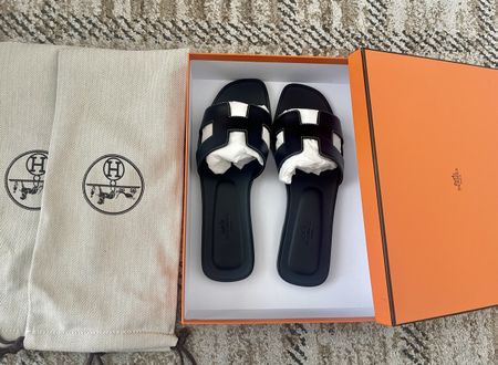 Hermès Oran Black Leather Sandals, Size 38 - Brand New