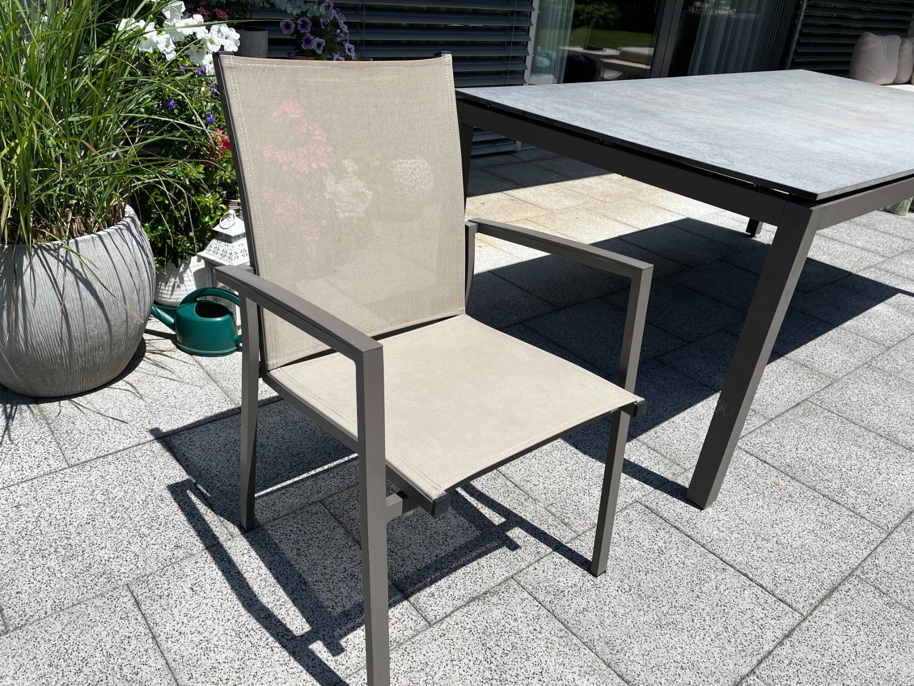 Set de table et chaises: Gartentisch mit Stühlen – D'occasion à Sempach par Upsilon 2
