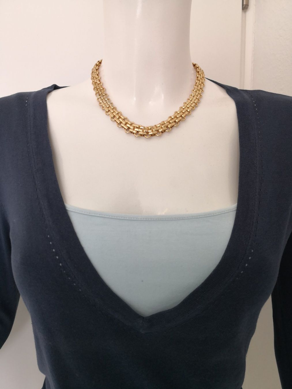 Mango Pullover & Sweatshirts: 🤩2 STK: MANGO STRICK-PULLOVER DUNKELBLAU SEIDE & TOP BLAU – Gebraucht aus Olten von Naja-Twins-Twins 9