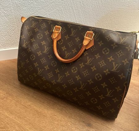 Louis Vuitton Speedy 40 Monogram Handtasche guter Zustand