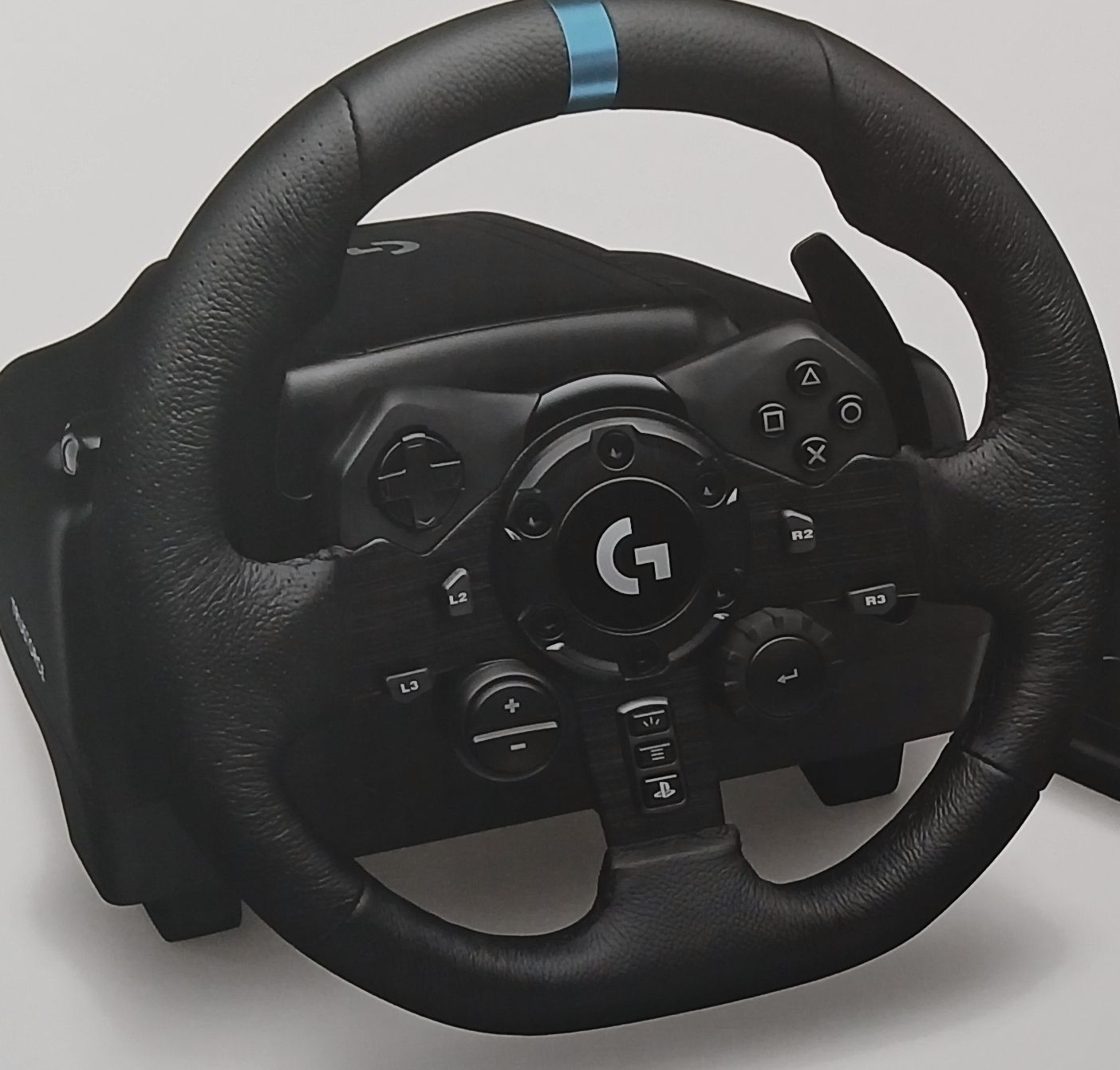 Steuerung: Logitech G923 Racing Wheel and Pedals – Neu und originalverpackt aus Niederbüren von HardStorm