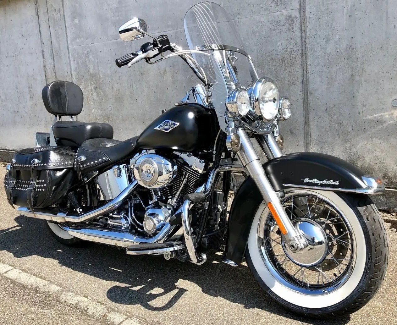 Harley-Davidson Chopper: Harley Davidson FLSTC Softail ABS + GRATIS HD Jacke & Helm – Usato da Wil SG venduto da Solpol