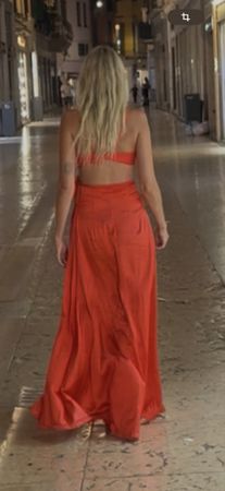 Simona Corsellini/ Edizione Limitata Kleid (Rot, Satin, Cut