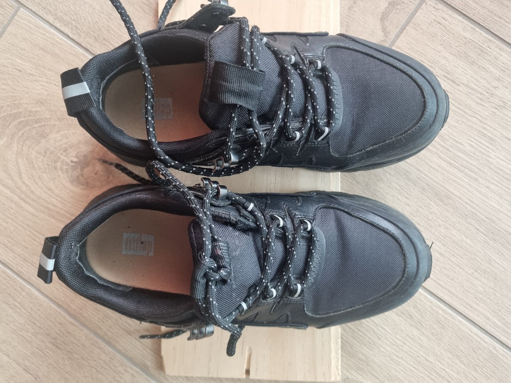 Fitflop Scarpe da donna: Shoes Size EU 37 – Usato da Le Locle venduto da vri_c59x