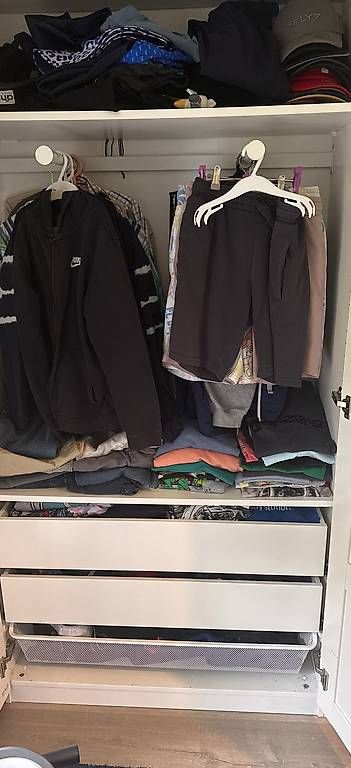 Armadi: Armoire IKEA Pax  – Usato da Founex venduto da ozen 1