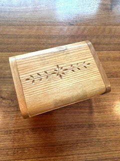 Schmuckkästen: kLeiNe HoLzsChaTuLLe – Gebraucht aus Winkel von zeho 1