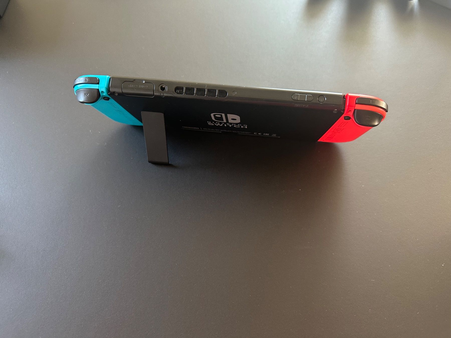 Nintendo Console: Console Nintendo Switch avec accessoires bon état – Usato da Autigny venduto da eli_2gcv 1