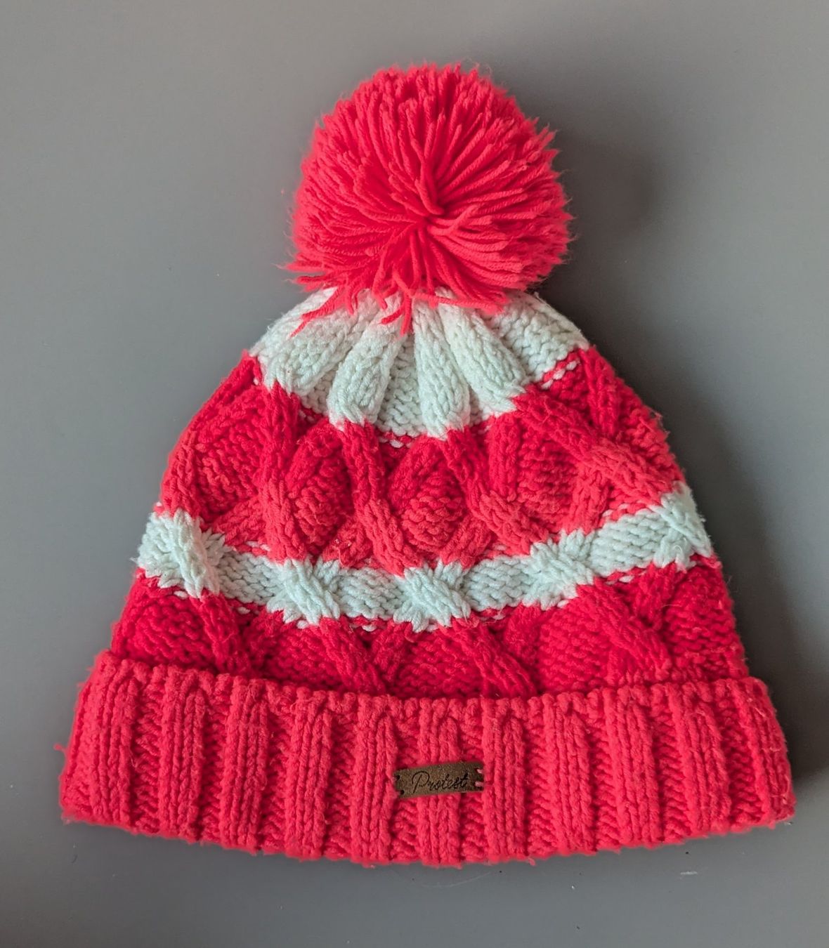 Sonstige Mädchenkleider: Wintermütze pink, weiss – Gebraucht aus Dietikon von Bhelbling