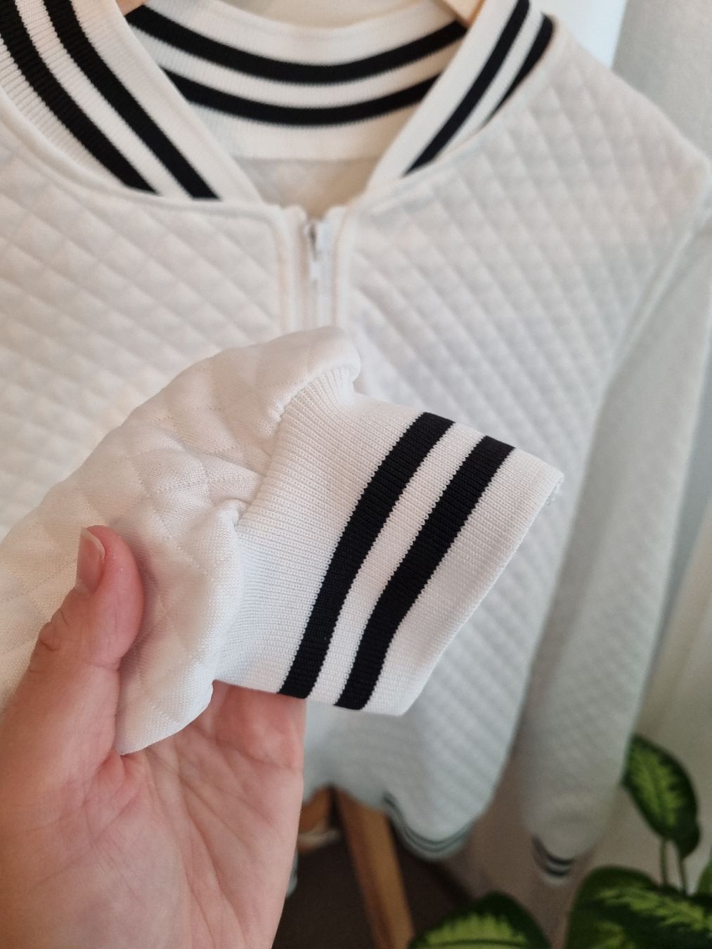 Vestes: White Bomber Jacket – Neuf avec emballage d'origine à Aigle par Smagbrelle18 1
