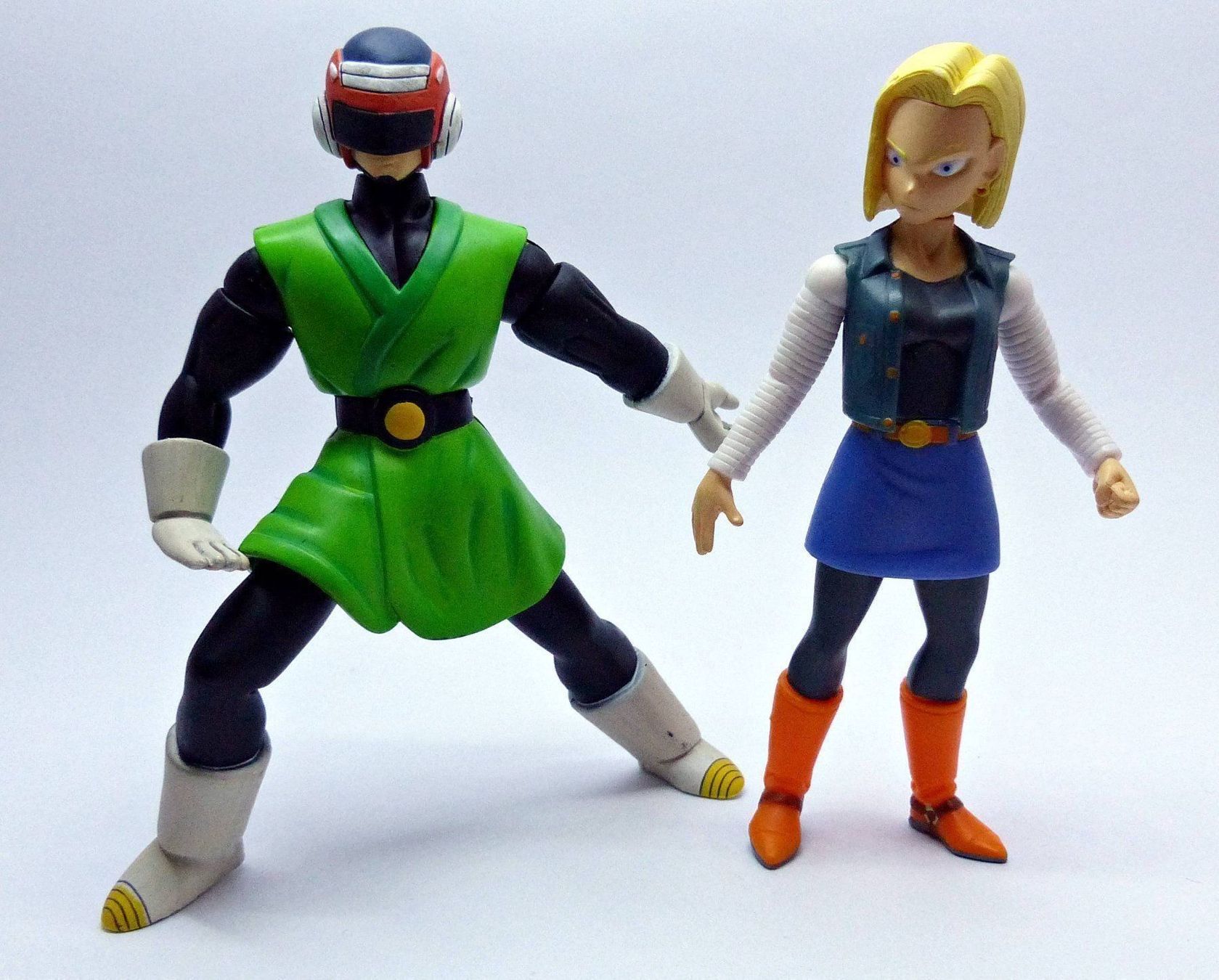 Figuren: DRAGONBALL Z ANDROID 18 & GREAT SAIYAMAN 2001-2002 – Gebraucht aus Lugano von YouWantUS