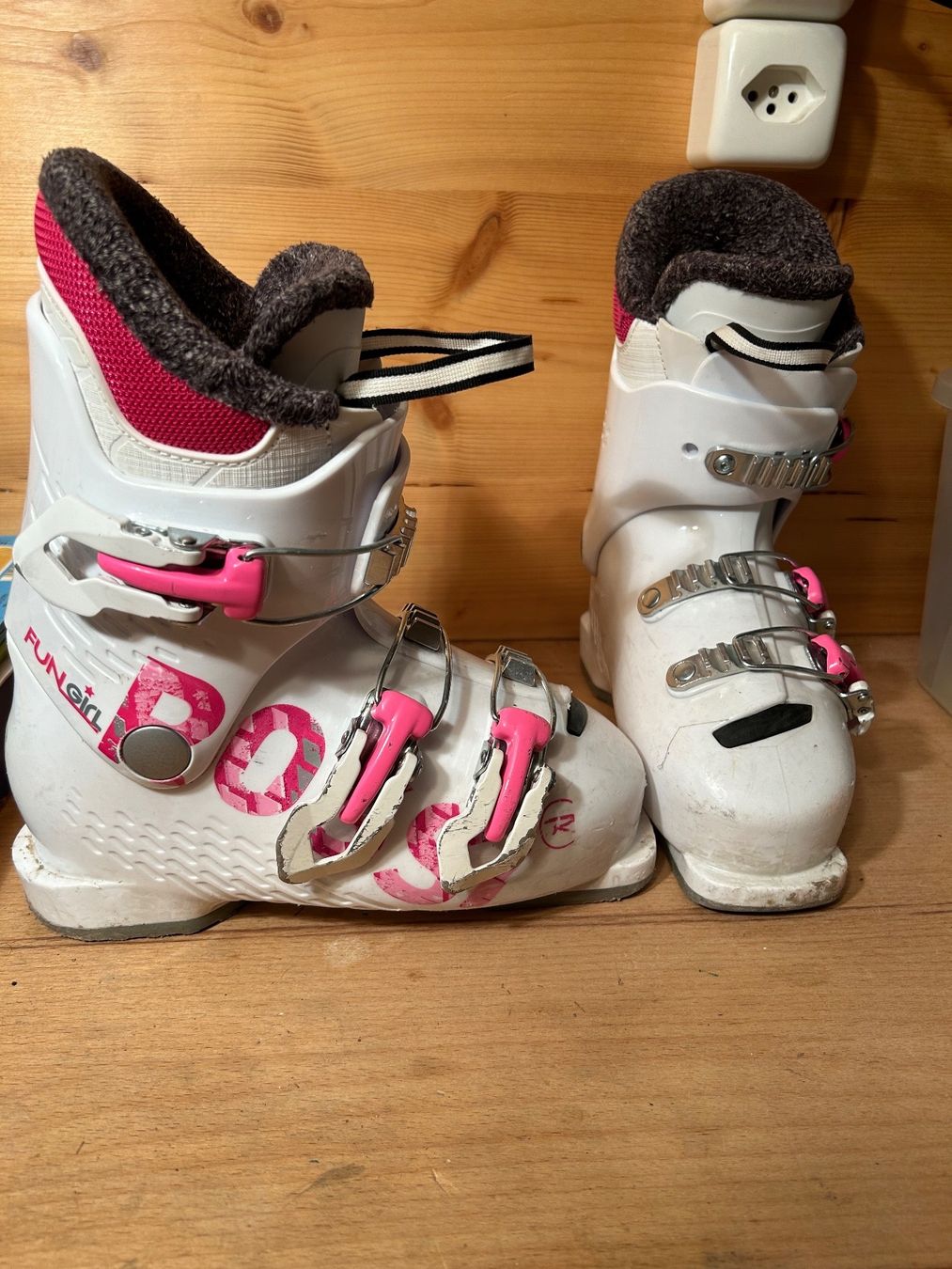 Scarpe per ragazze: Skischuhe Rossignol – Usato da Brittnau venduto da Abellwald