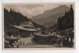 BRÜNIG Bahnhof, Auto, Bahn, Dampflok