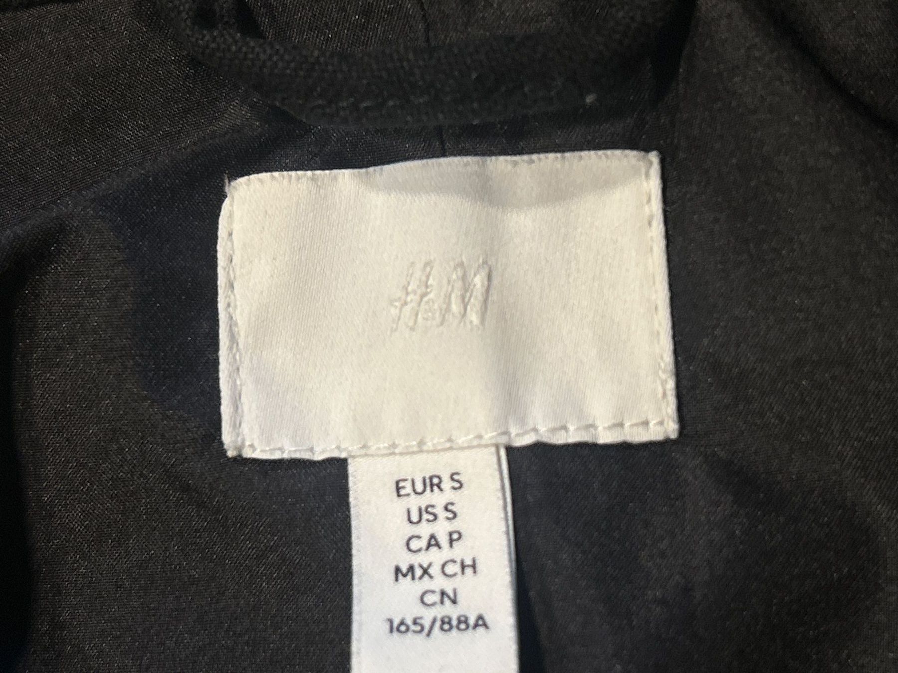 H&M Giacche: Blazer schwarz von H & M Gr. S – Usato da Brunnen venduto da Nala2929 4