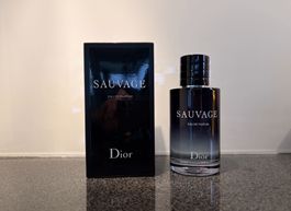 Dior Sauvage Eau de Parfum 100 ml Herrenduft neuwertig