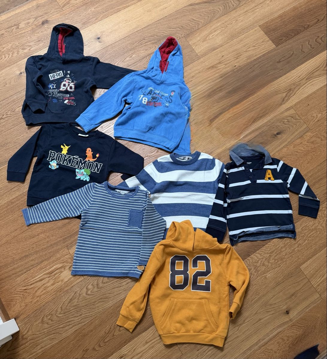 Pullover & Sweatshirts: Pullover Grösse 98/104 – Gebraucht aus Rickenbach LU von Gus83