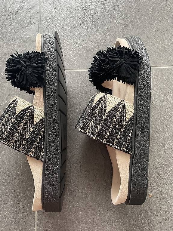 Scarpe da donna: INUIKII Pantolette 39 – Usato da Meisterschwanden venduto da xX3000Xx 1