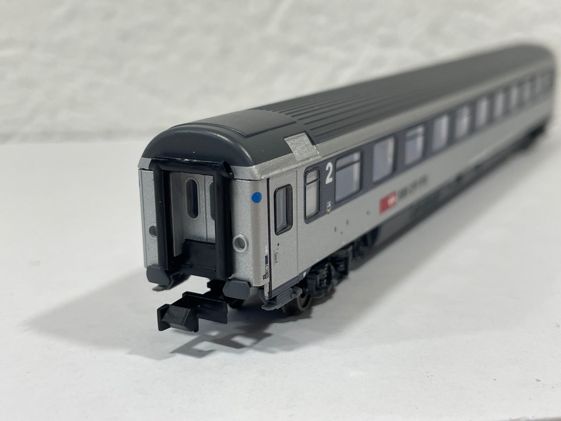 Trix Modellini di ferrovie: Minitrix 15653 SBB EC 2.Klasse mit LED Innenbeleuchtung – Nuovo (secondo la descrizione) da Wilderswil venduto da Modellbahn-Shop-Moll 4