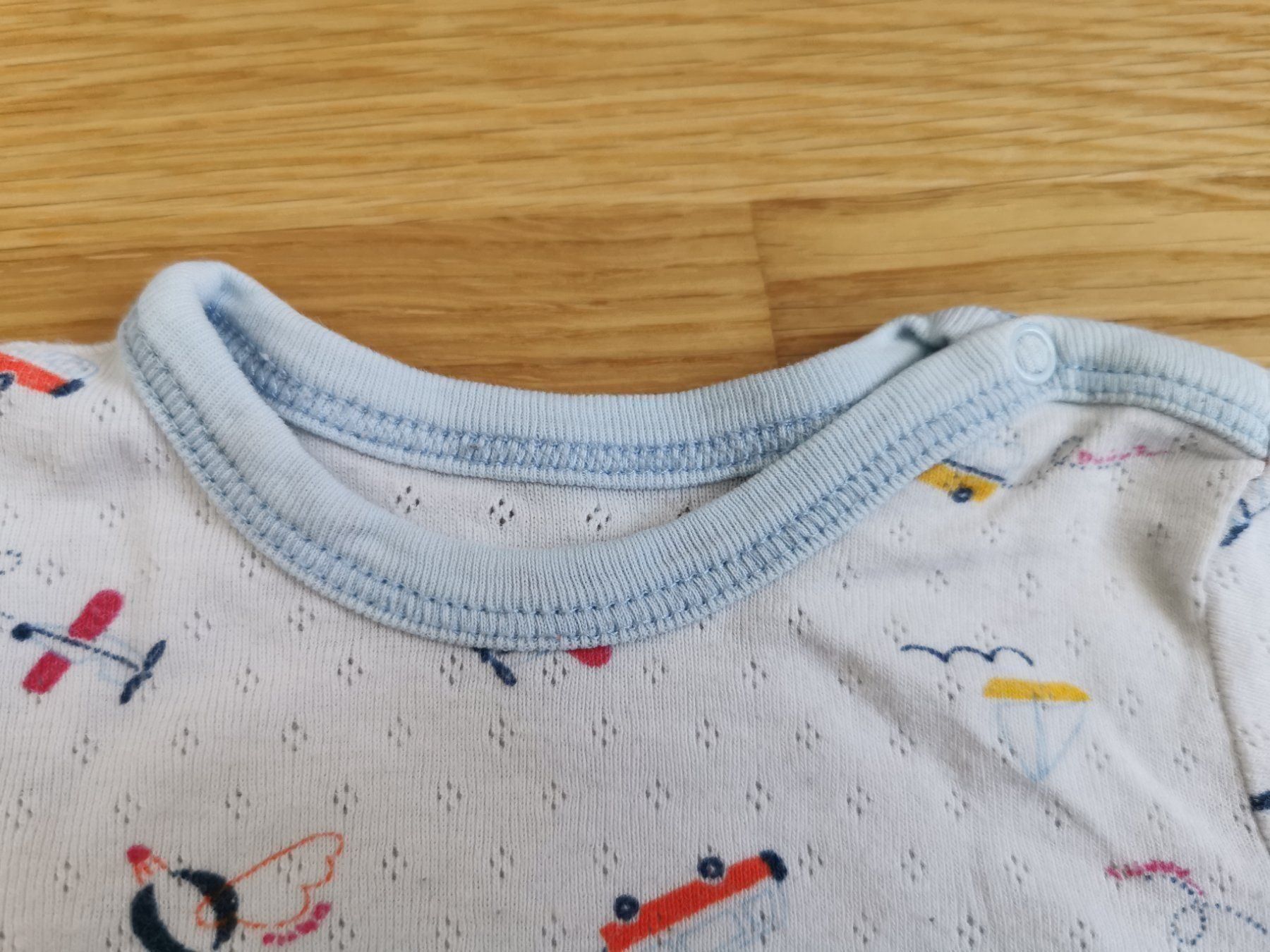 Camicie, Top & T-shirt: atmungsaktiver Body Gr. 74 – Usato da Seuzach venduto da Tureda 4