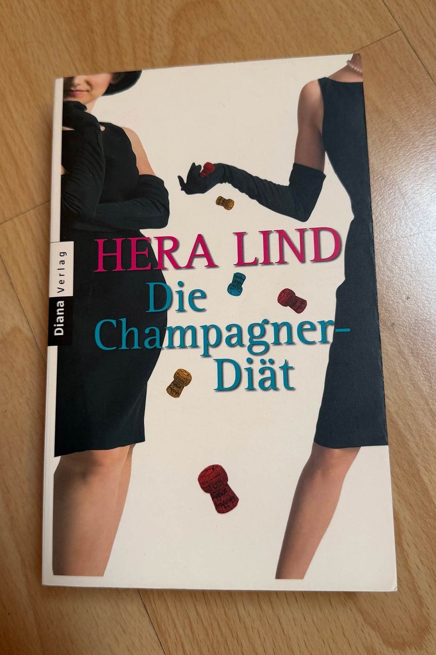 Livres: Roman: Hera Lind - Die Champagner-Diät – D'occasion à Herznach par Ricardomaessig