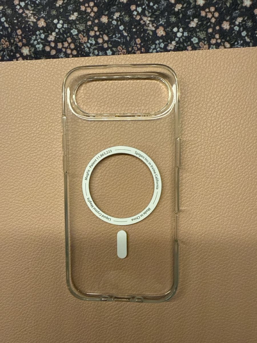 Spigen Cover & Protezioni schermo: Spigen iPhone 17 air Transparent MagSafe - Neu! – Nuovo (secondo la descrizione) da Küttigen venduto da ricardawild 1
