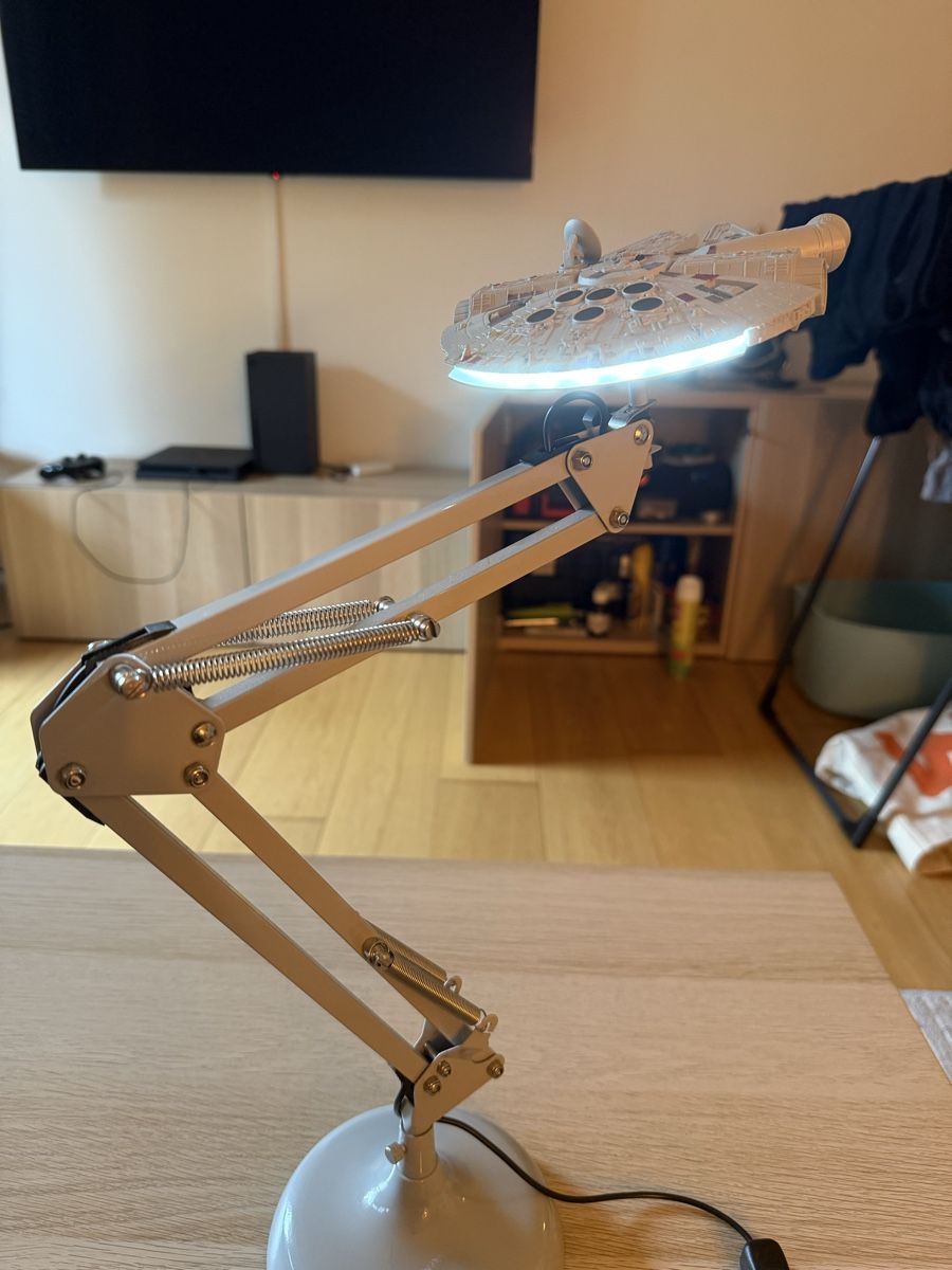 Star Wars Lampen: Star Wars Millenium Falcon Lampe – Neu (gemäss Beschreibung) aus Uster von RexPowerColter 3
