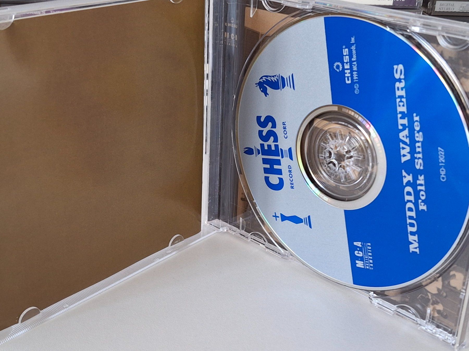 CD: CD Muddy Waters -  Folk Singer Chess – Usato da Aarberg venduto da Jackup1 2