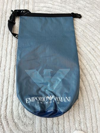 Emporio Armani Dry Bag Seesack - ideal für den Sommer!