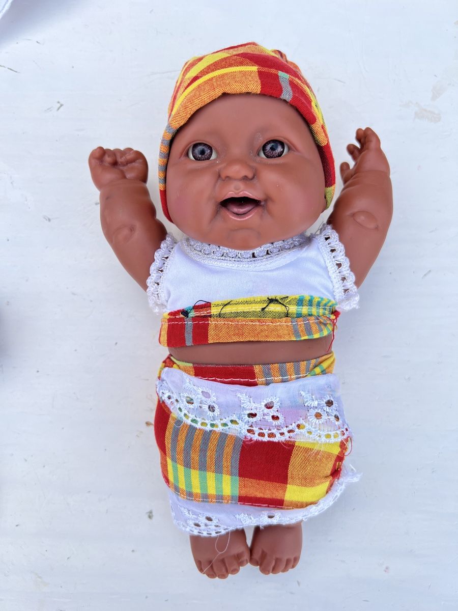 Poupées: Baby doll – D'occasion à Wettingen par Violete01
