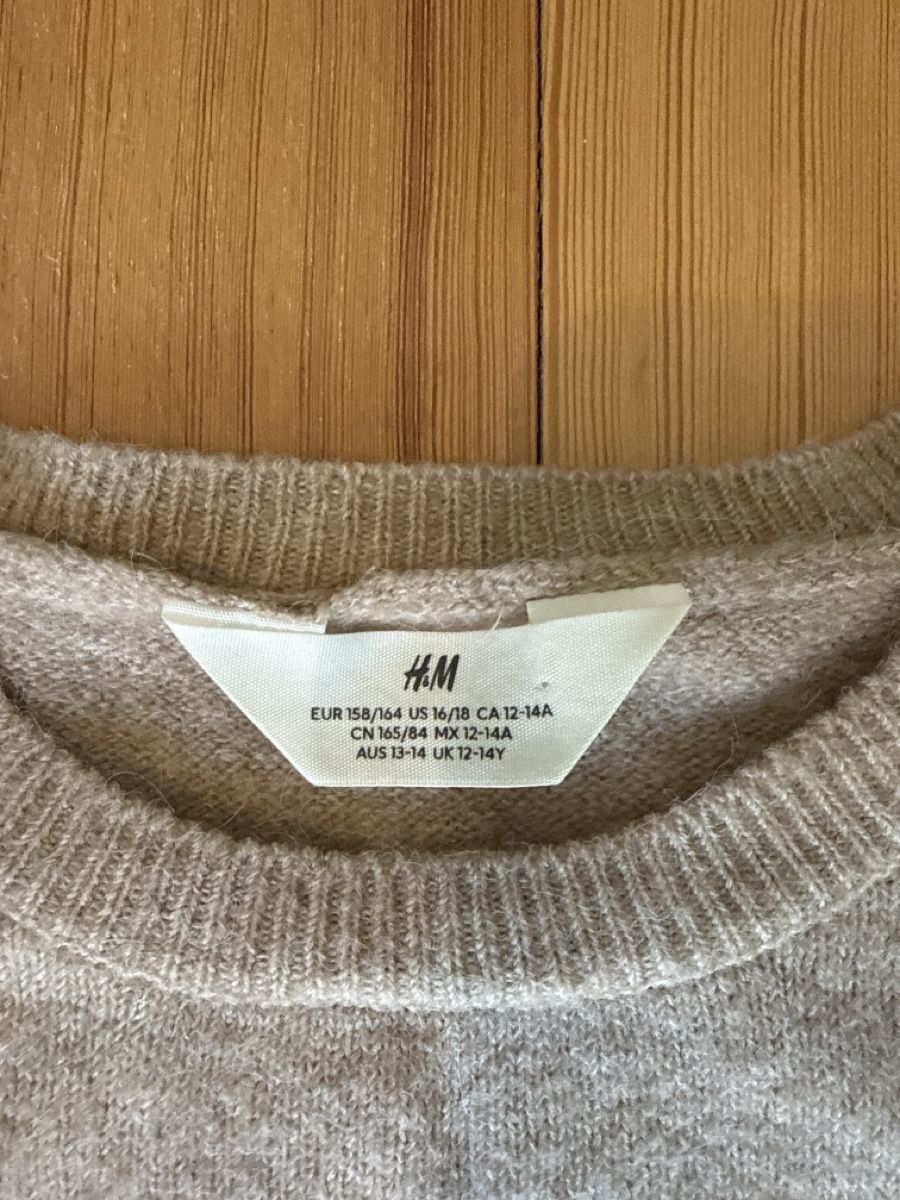 Kleiderpakete & -sets: H&M Strickpullover, Beige, Gr. 158/164, Top Zustand! – Gebraucht aus Solothurn von var002 2