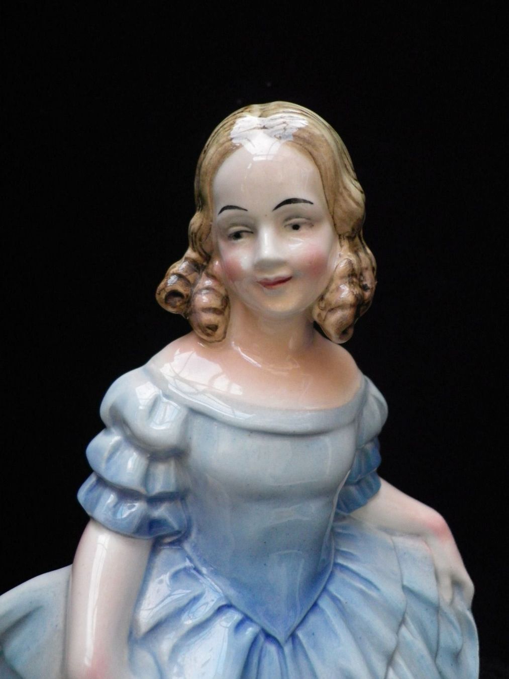 Figuren: Porzellan-Figur junge Lady – Gebraucht aus Reinach BL von Annodomini 2