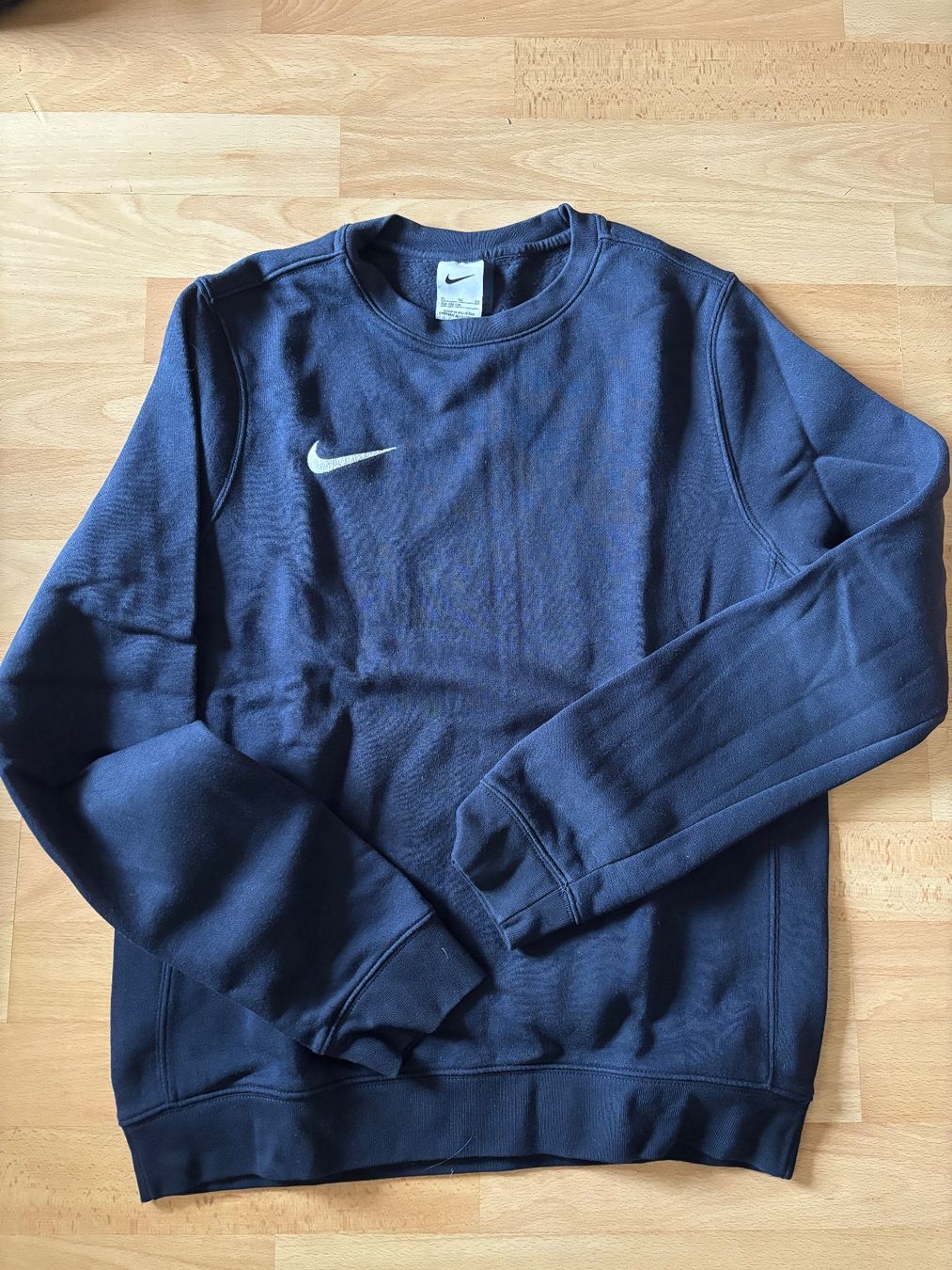 Nike Maglioni & Felpe: Nike Pullover Gr. 158-170 Nike Performance (wie neu) – Nuovo (secondo la descrizione) da Thun venduto da Melpi2010 1