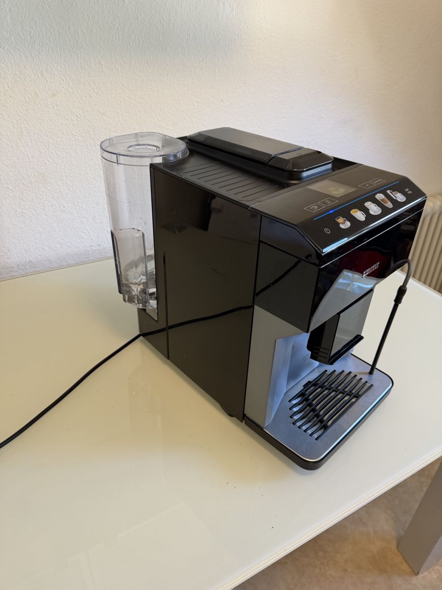 Siemens Macchine per caffè & Macchine per espresso: Siemens EQ500 classic – Difettoso da Landquart venduto da Nnf007 5