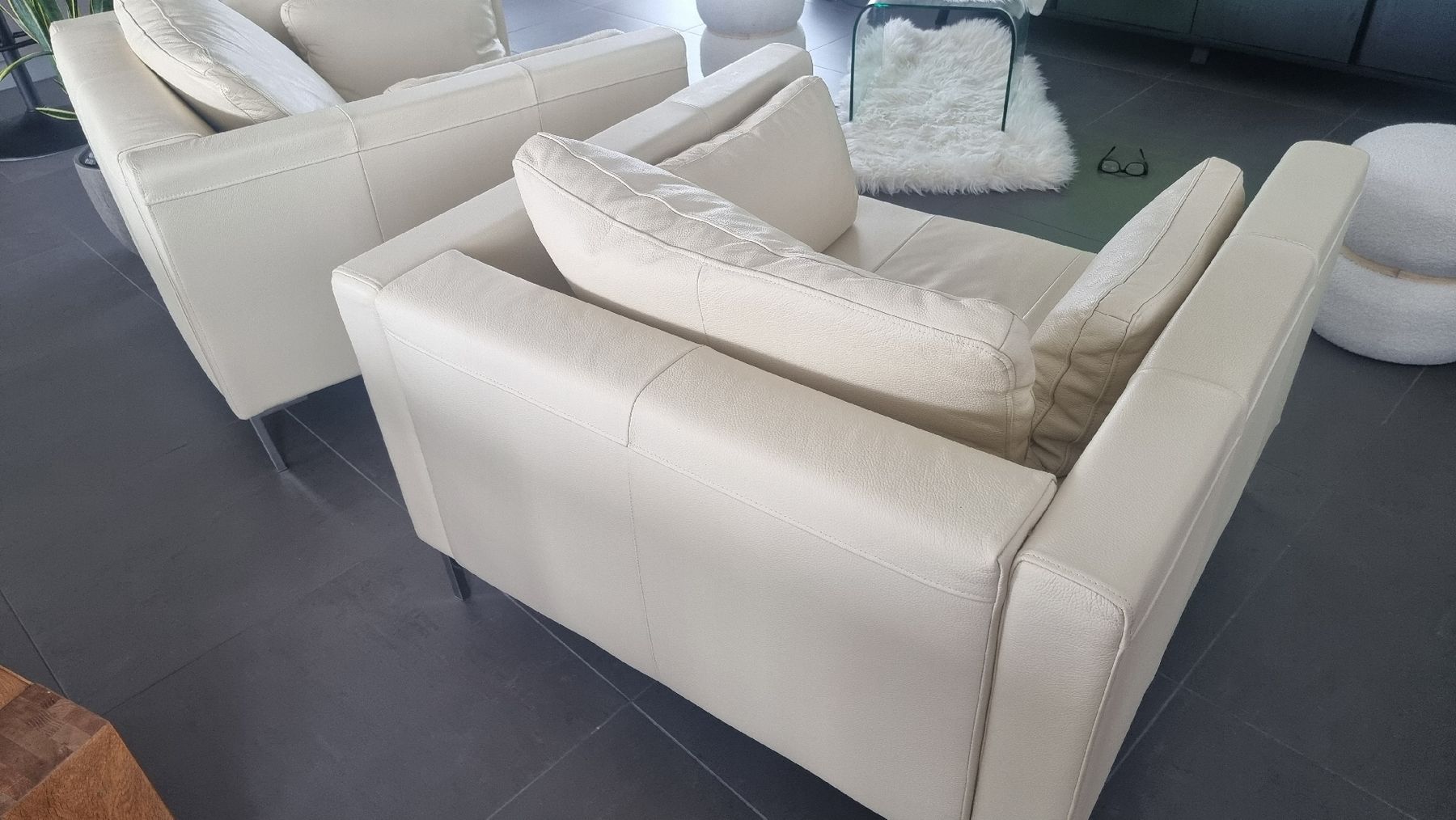 Poltrone: Zwei Loungesessel – Usato da Utzenstorf venduto da Ratatouille762 5