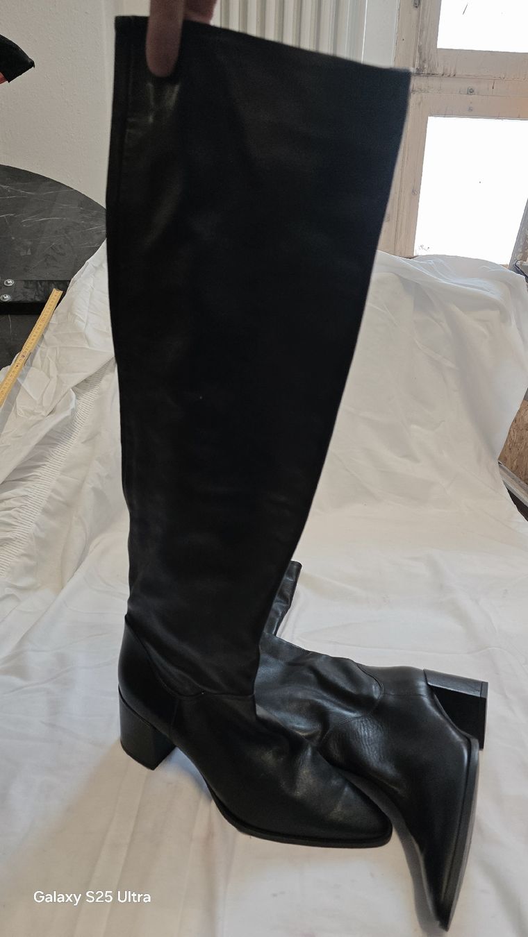 Herrenschuhe: Echtleder Stiefel Schwarz Gr. 40 – – Gebraucht aus Hittnau von Beblue33 5
