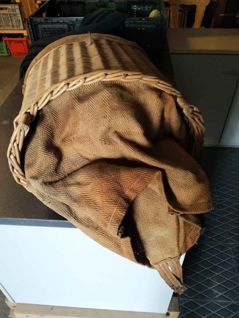 Sonstiges für Haushalt & Wohnen: Korb Set Weidenkörbe mit Tragegurt gebraucht – Gebraucht aus Termen von Zofingia01 3