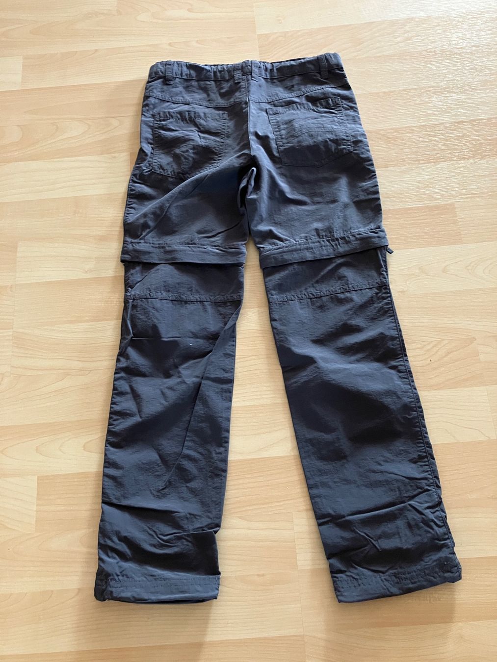 Millet Pantalons: Trekkinghose Millet 116 – D'occasion à Niederglatt ZH par boeca82 1