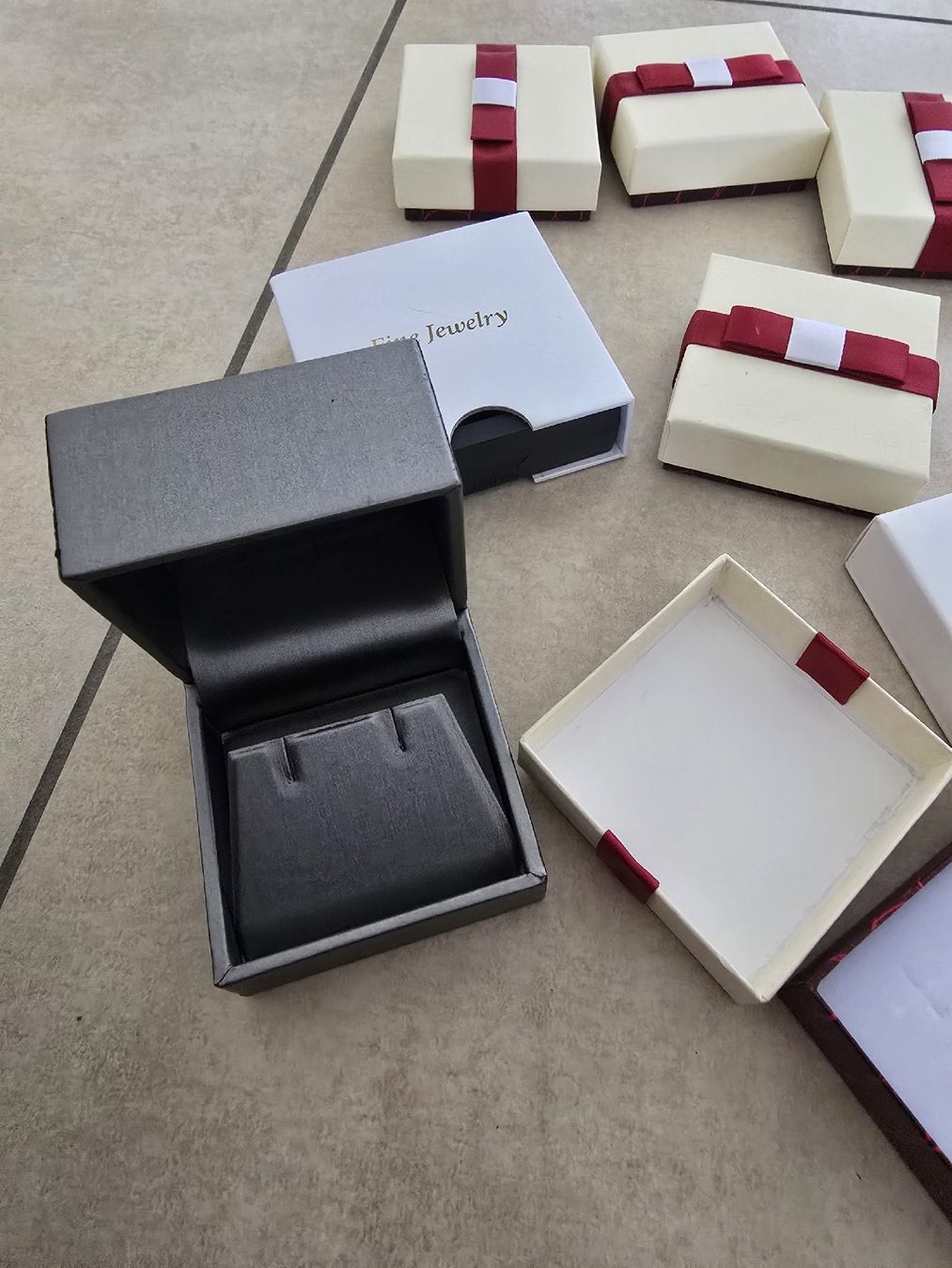 Sonstiger Schmuck: Schmuckboxen / Schmuckaufbewahrung – Gebraucht aus Rickenbach b. Wil von VeryLovelyThings 3