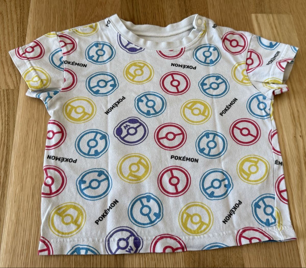 T-Shirts: T-shirt Pokémon, taille 90 cm – Gebraucht aus Genève von valmath