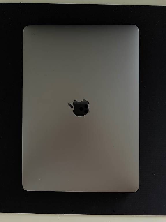 Apple Notebooks: APPLE Macbook Air M1, 13", 8GB RAM – Gebraucht aus Bubendorf von oli_h9qz