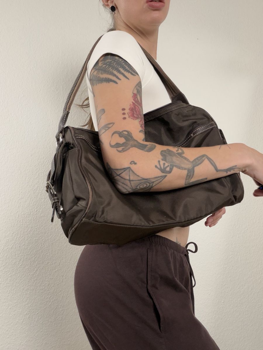 Bogner Borse da donna: Vintage Bogner Brown Nylon Shoulder Bag  – Usato da Knonau venduto da Grapesvintage 8