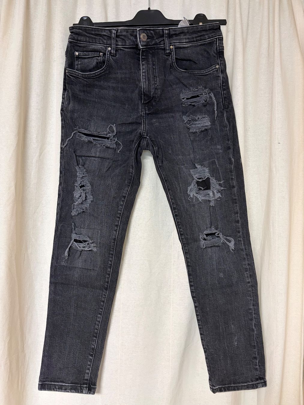 Bershka Jeans: Jeans Bershka – Gebraucht aus Chavornay von eli_7hdg