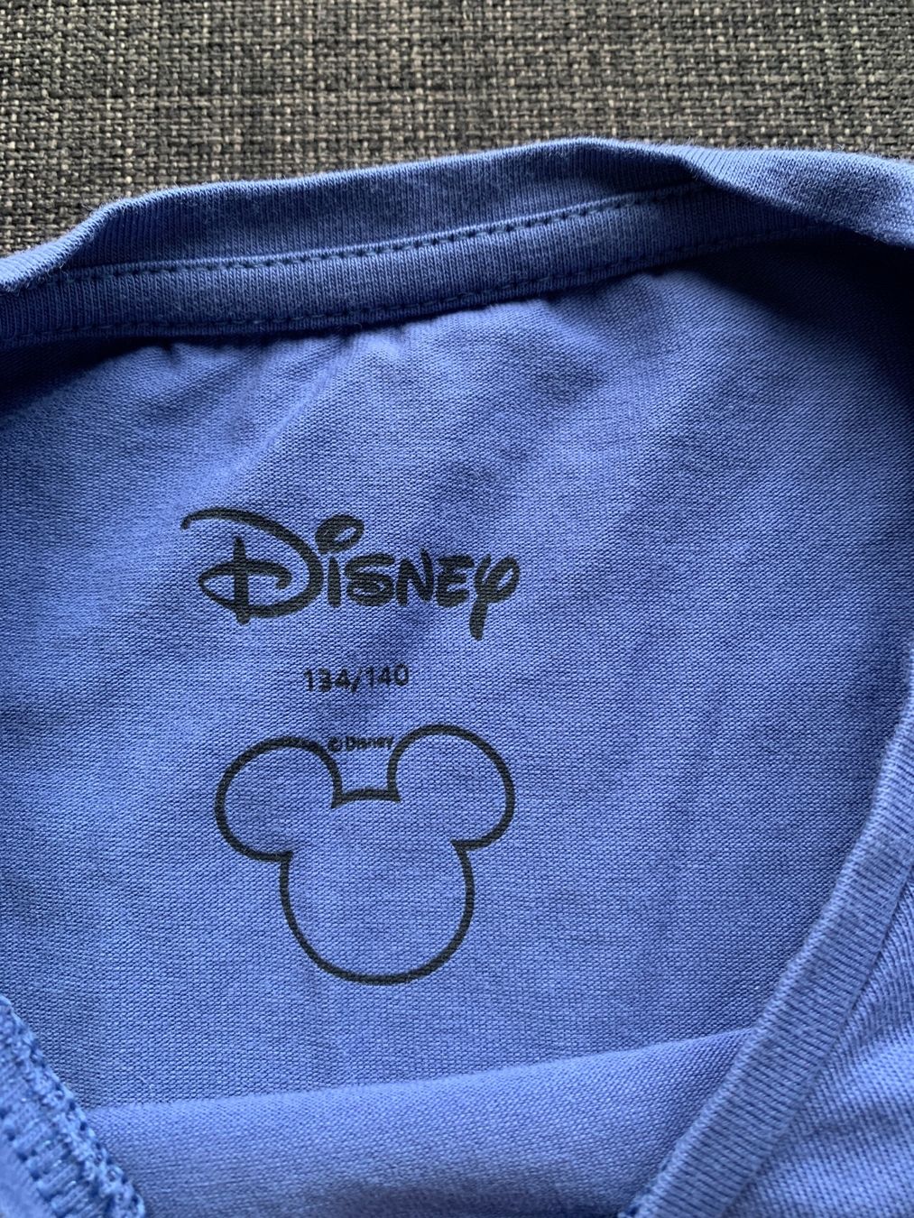 Maglioni & Felpe: Shirt / dünner Pullover Grösse 134 – Usato da Bützberg venduto da Alexaborn 2